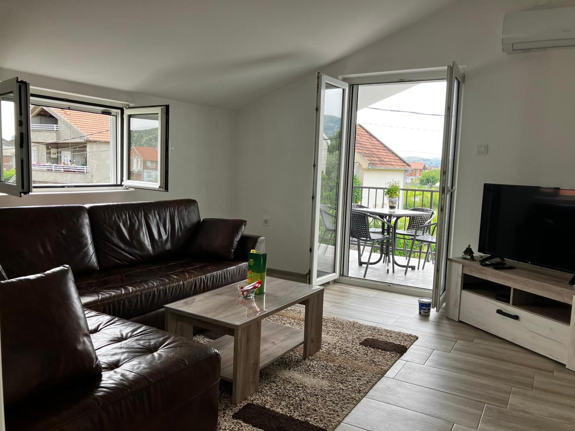 Appartamento Cozy, Fully Equipped, Free Parking&Wifi, Quiet, 2Bd Podgorica Esterno foto