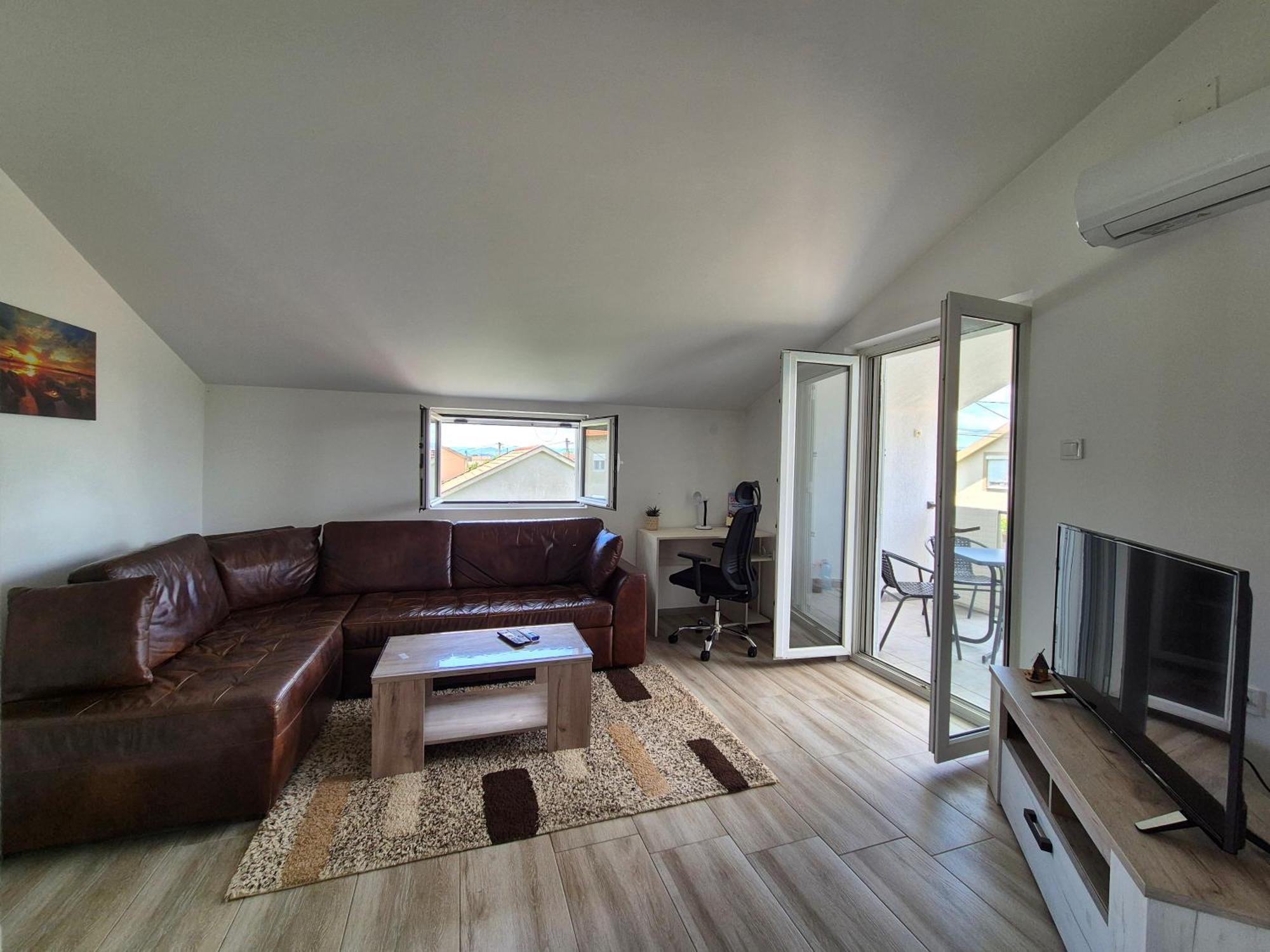 Appartamento Cozy, Fully Equipped, Free Parking&Wifi, Quiet, 2Bd Podgorica Esterno foto
